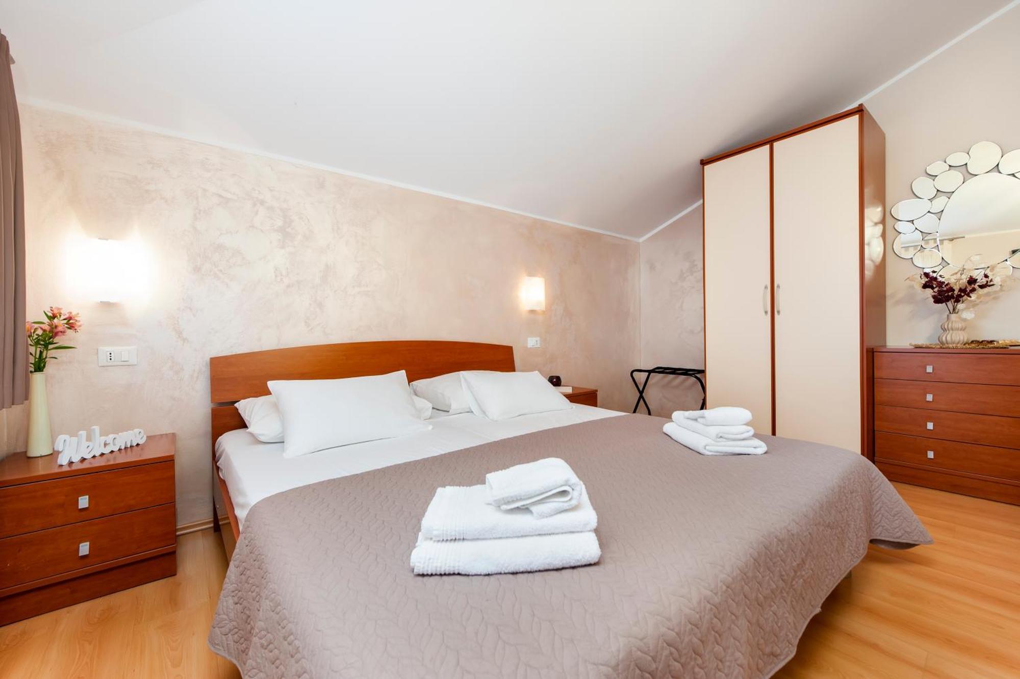 Apartments Martina Rovinj Zewnętrze zdjęcie