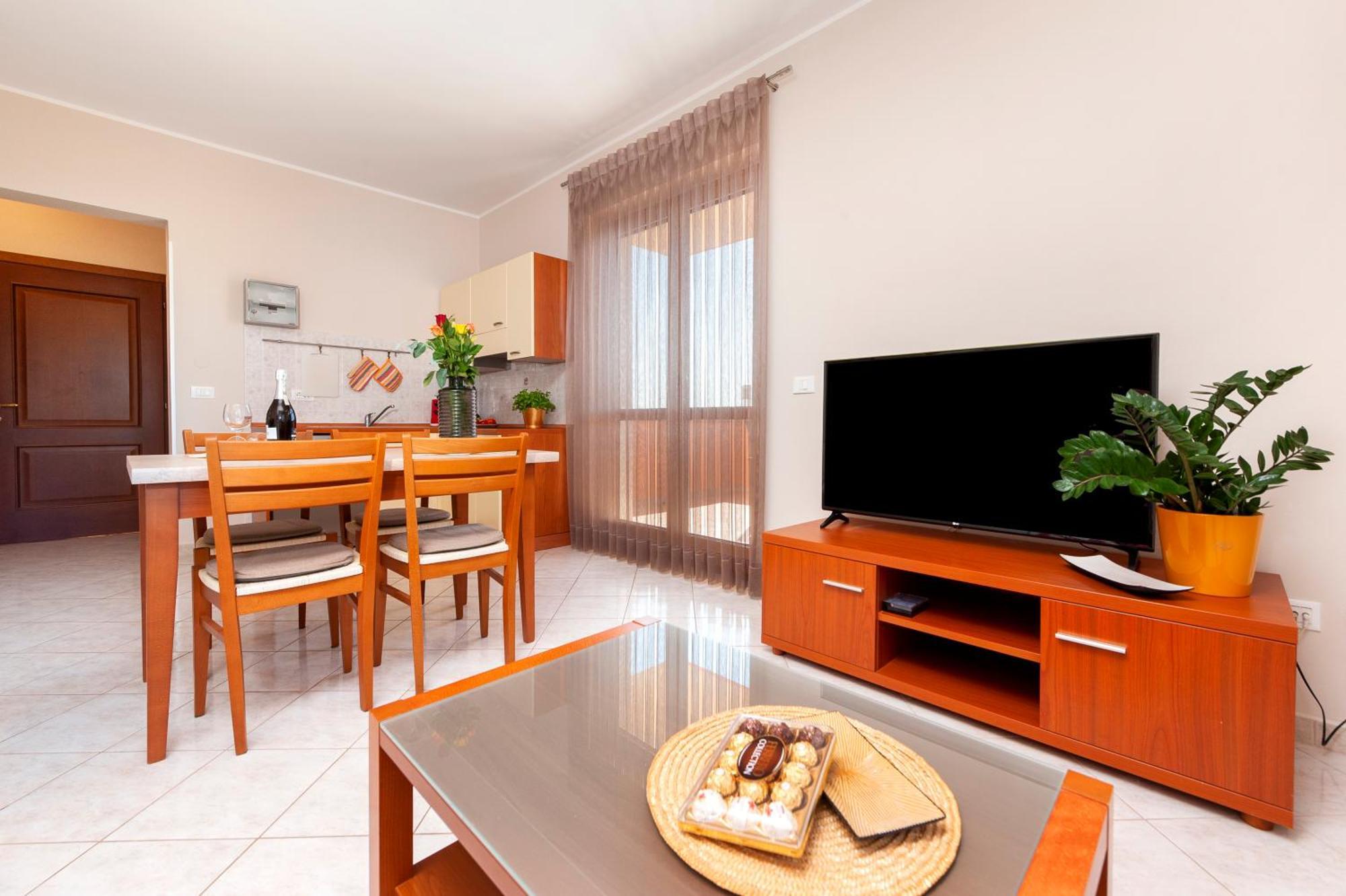 Apartments Martina Rovinj Zewnętrze zdjęcie