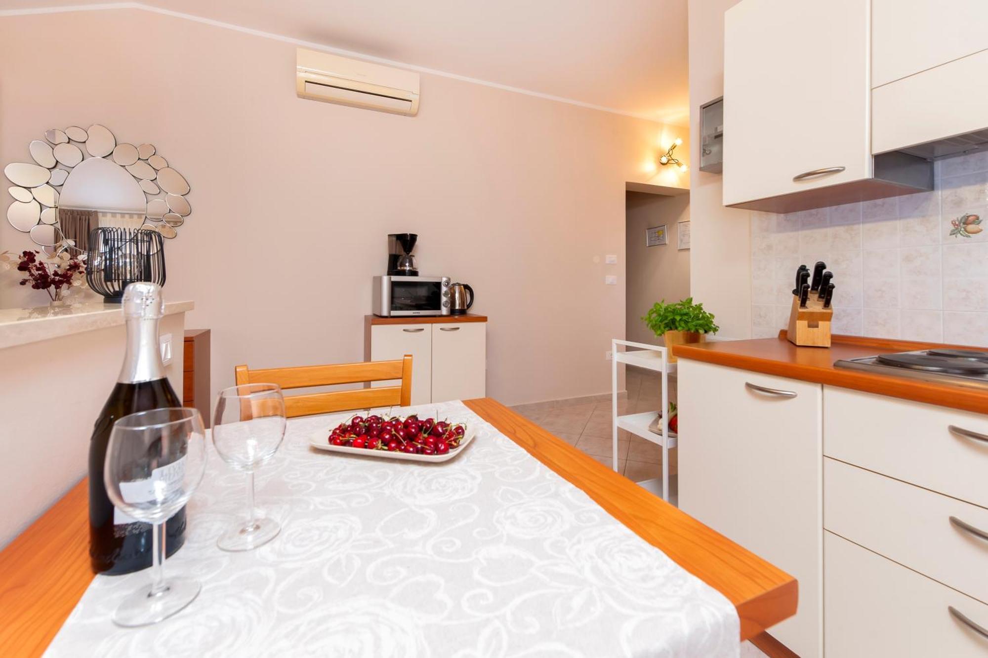 Apartments Martina Rovinj Zewnętrze zdjęcie